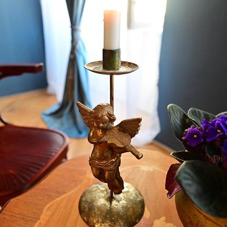 Lovely 2 Bedroom Apartment In Historic City Center Nagyszeben Kültér fotó